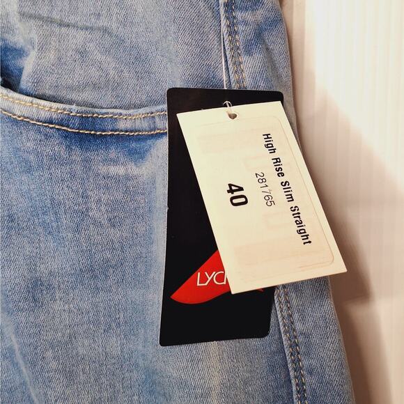 Lularoe High Rise Slim Straight Jean 40 (20-21W) Magic Waist Light Wash Stretch - Picture 3 of 8